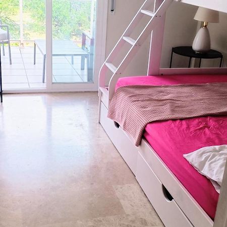 סאלו Appart Standing 2 Chambres 2Sdb Clim Piscine Parking Wifi Terrasse 21M2 Local Velo Port-Aventura, Plage, Centre מראה חיצוני תמונה
