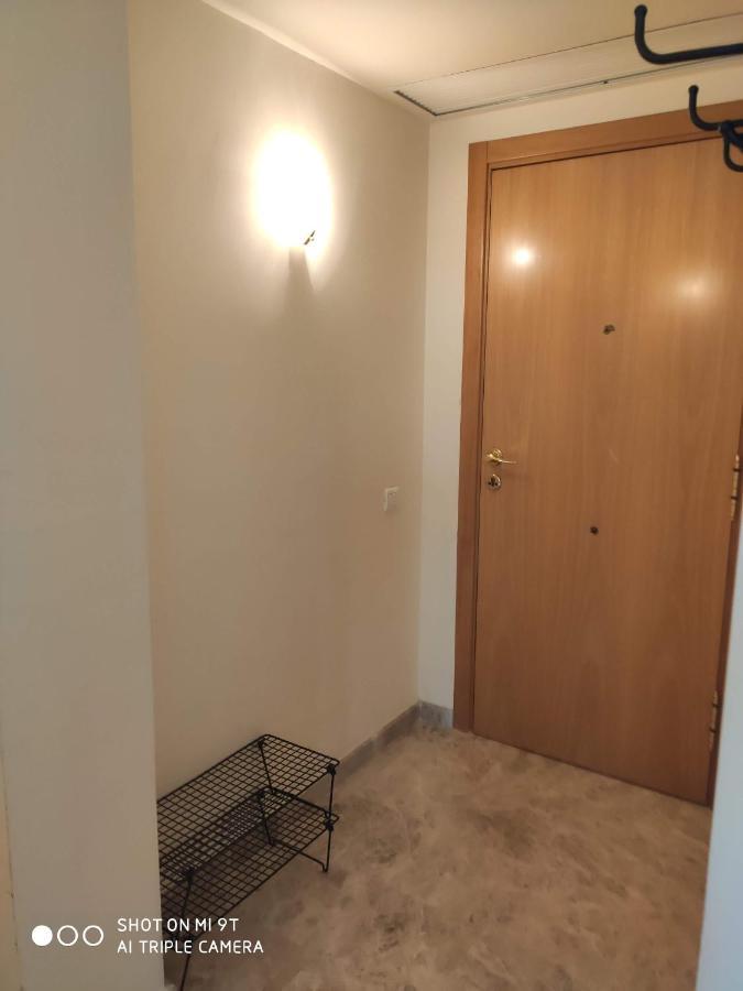 סאלו Appart Standing 2 Chambres 2Sdb Clim Piscine Parking Wifi Terrasse 21M2 Local Velo Port-Aventura, Plage, Centre מראה חיצוני תמונה
